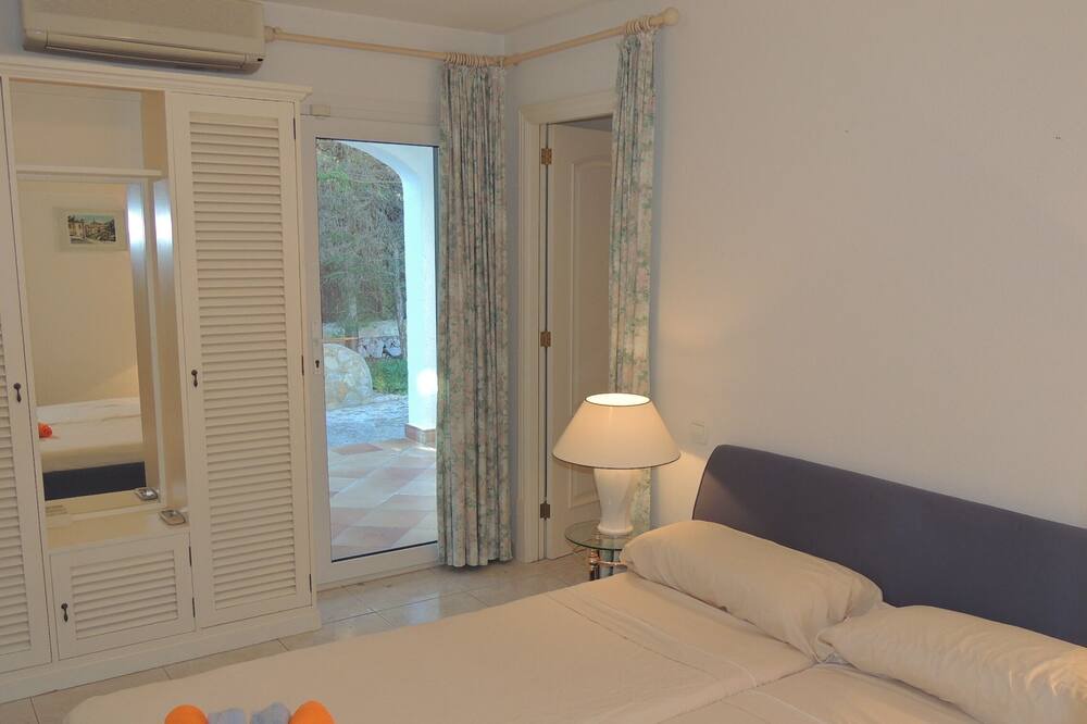 Photo of Bedroom in Cala Murada