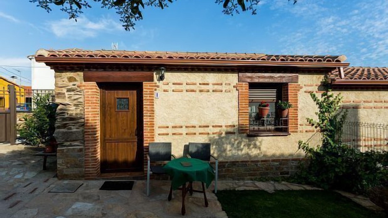 Photo of Patio Balcony in Aldeanueva de la Sierra