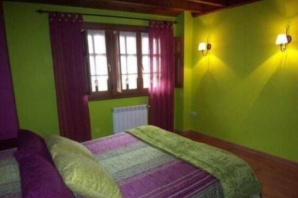 Photo of Bedroom in Caso