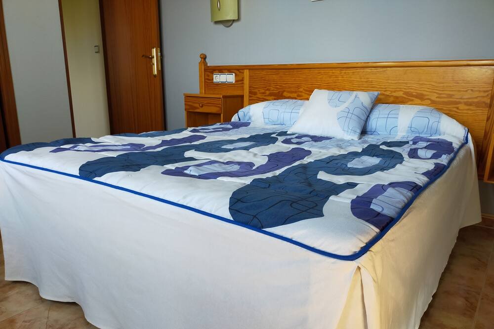 Photo of Bedroom in Aios