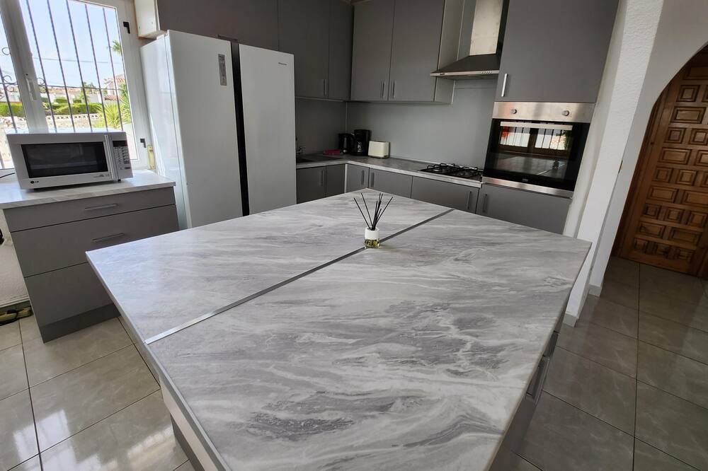 Photo of Kitchen in San Miguel de Salinas