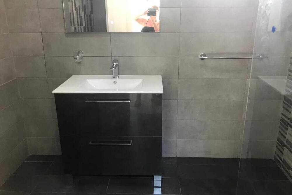 Photo of Bathroom in San Miguel de Salinas