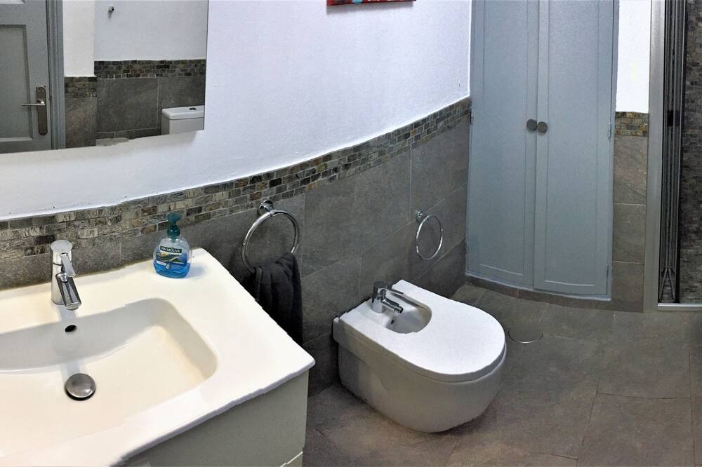 Photo of Bathroom in Tarajalillo