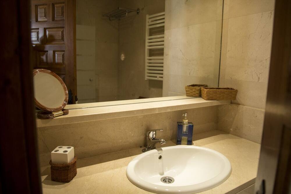 Photo of Bathroom in Horche