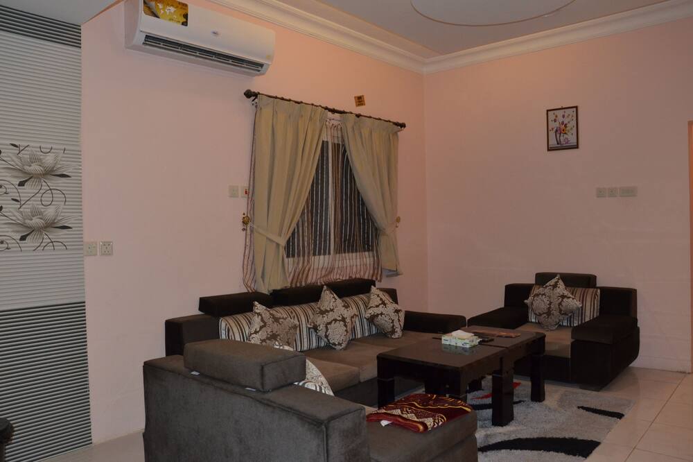 Photo of Livingroom in Al Hofuf