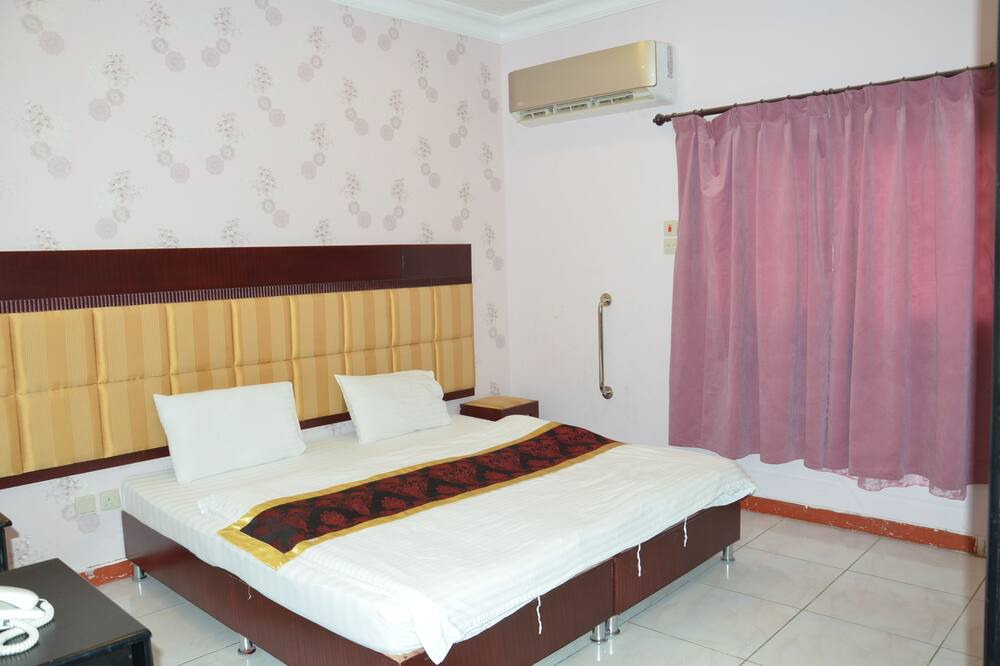 Photo of Bedroom in Al Hofuf