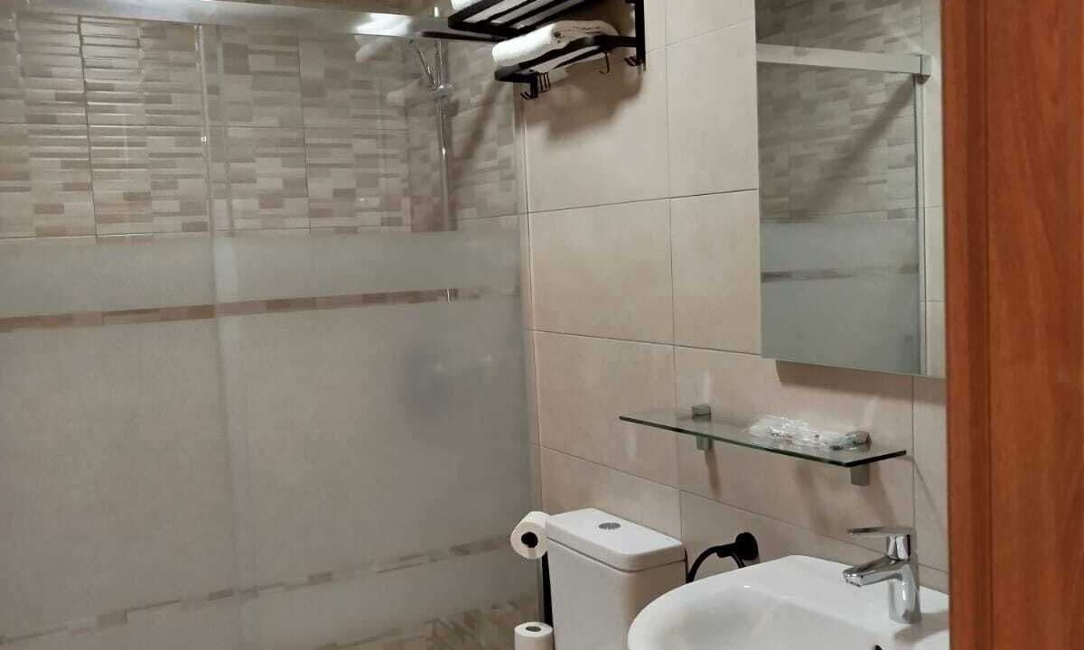 Photo of Bathroom in Folgoso de la Carballeda