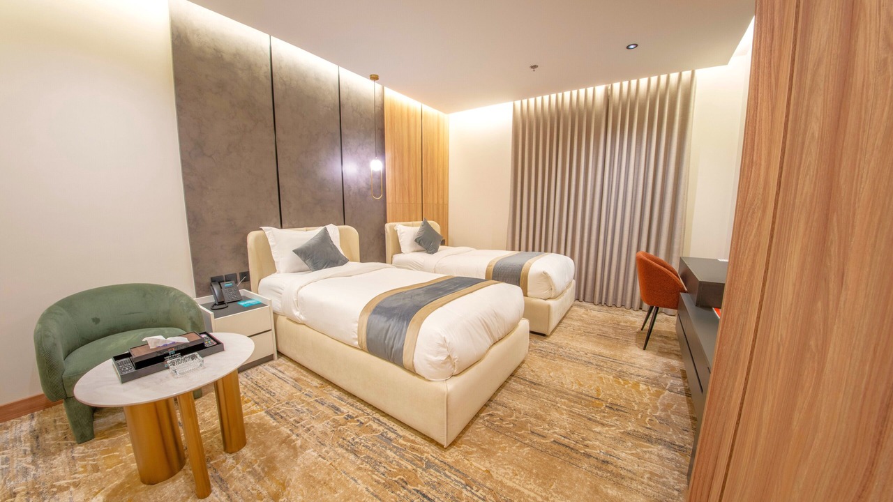 Photo of Bedroom in Haql