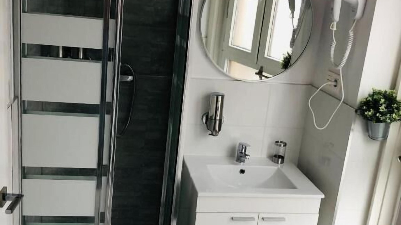 Photo of Bathroom in Sol
