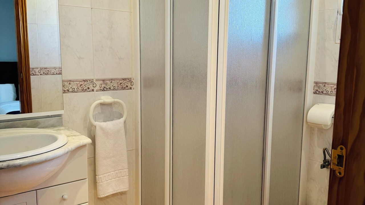 Photo of Bathroom in Barajas de Melo