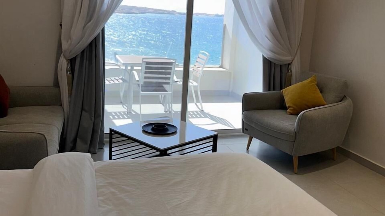 Photo of Bedroom in Haql