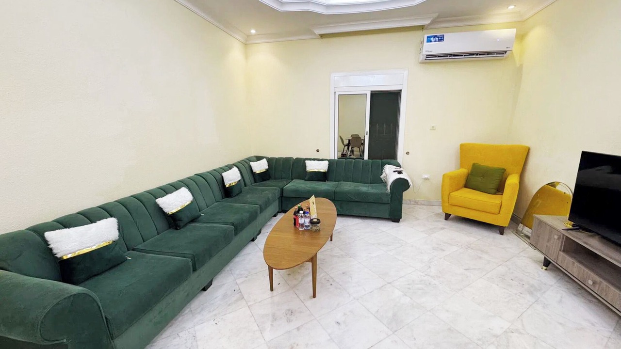 Photo of Livingroom in Al-Hamra'a
