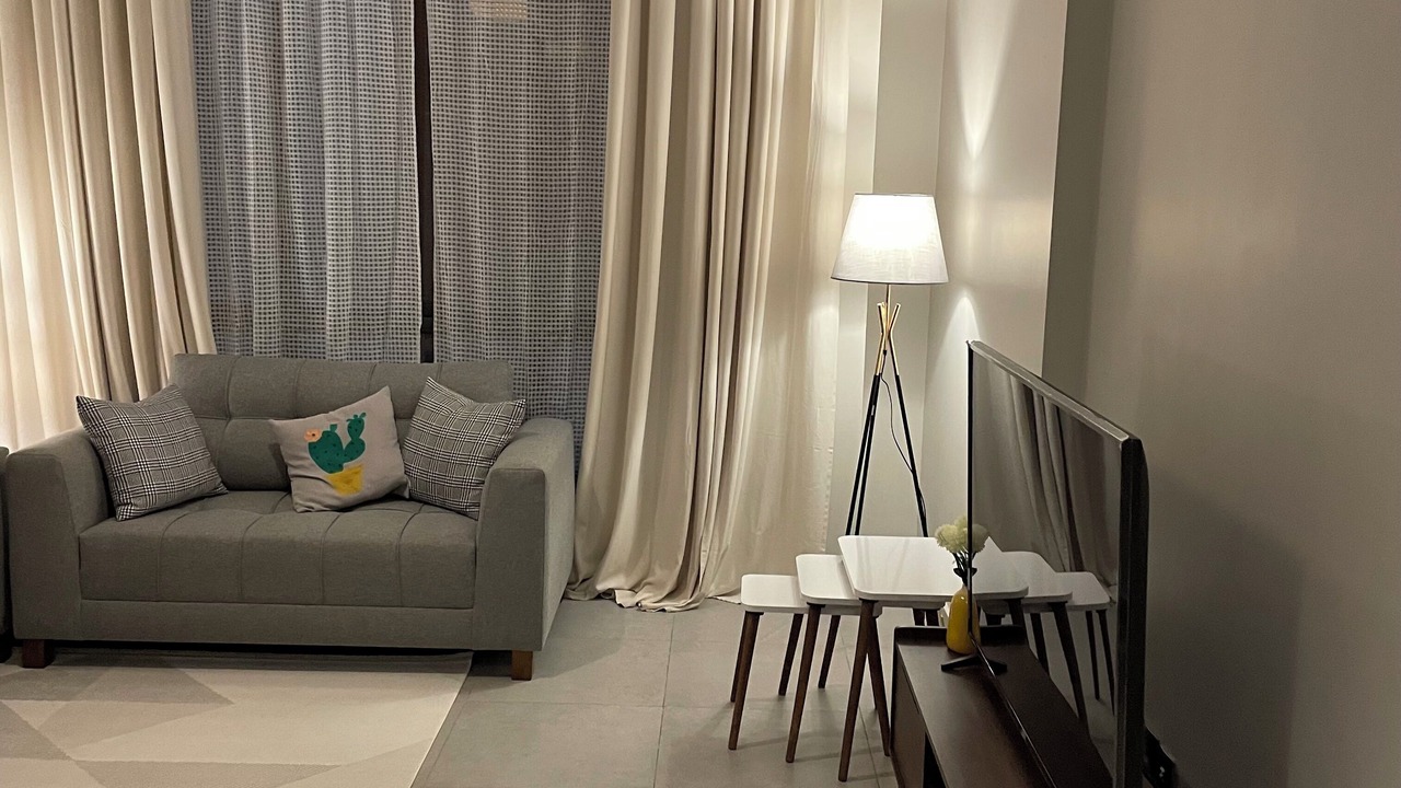 Photo of Livingroom in Sari Street