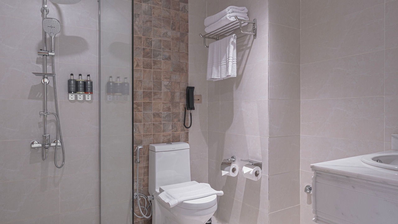 Photo of Bathroom in Yanbu Al Sinaiyah