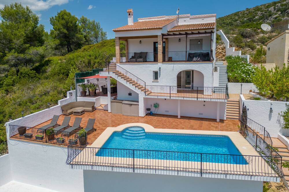 Photo of Outdoor in Jalon