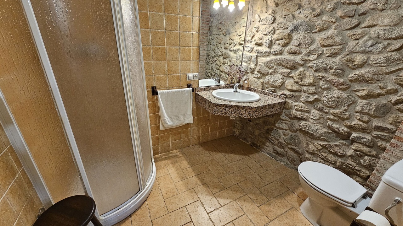 Photo of Bathroom in Ledesma