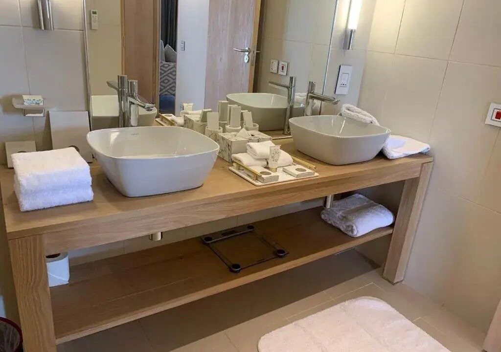 Photo of Bathroom in Western Province