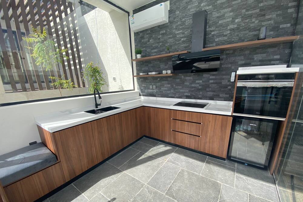 Photo of Kitchen in Spring