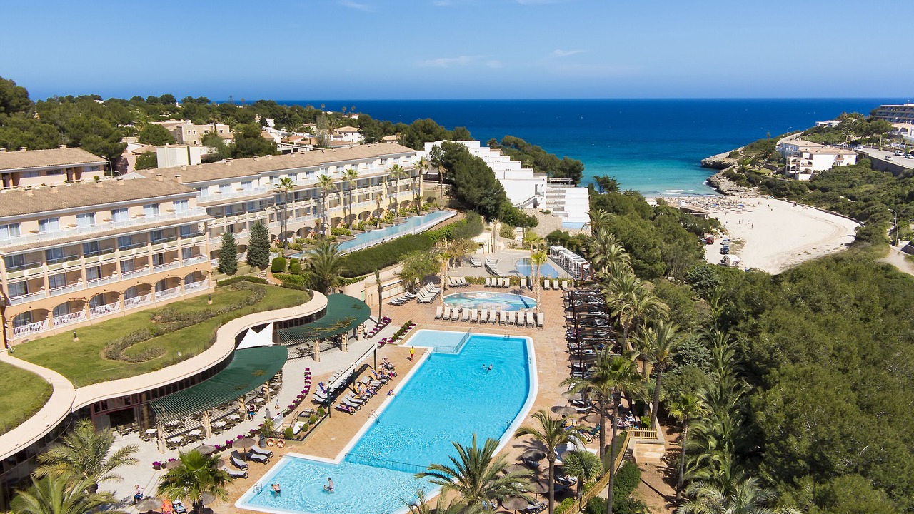 Photo of Outdoor in Cala Mandia