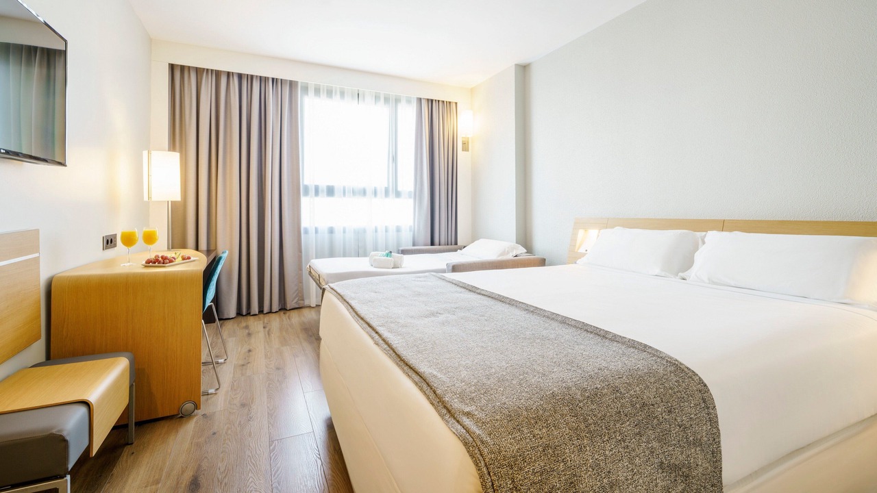 Photo of Bedroom in Benicalap