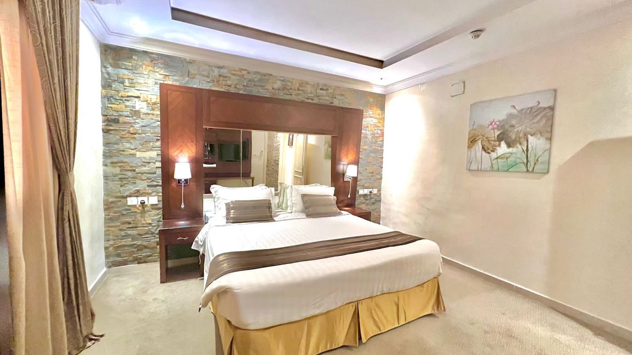 Photo of Bedroom in Sari Street