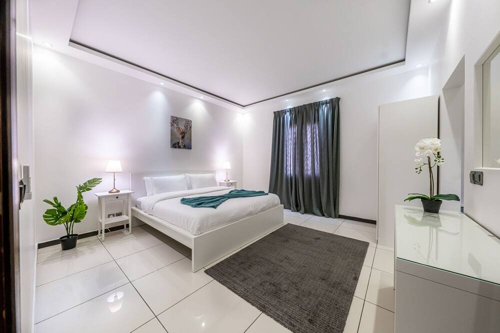 Photo of Bedroom in Obhur Al-Janoubiyah