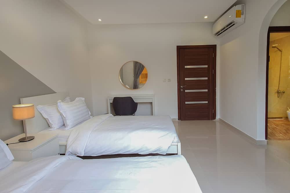 Photo of Bedroom in Al Kura