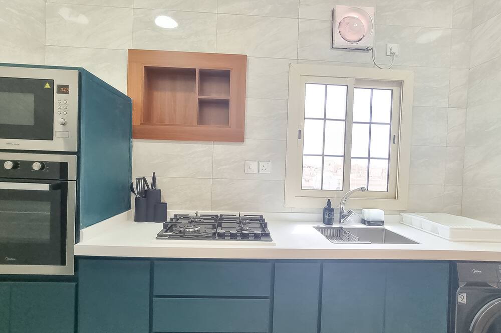 Photo of Kitchen in Al Faisaliyah