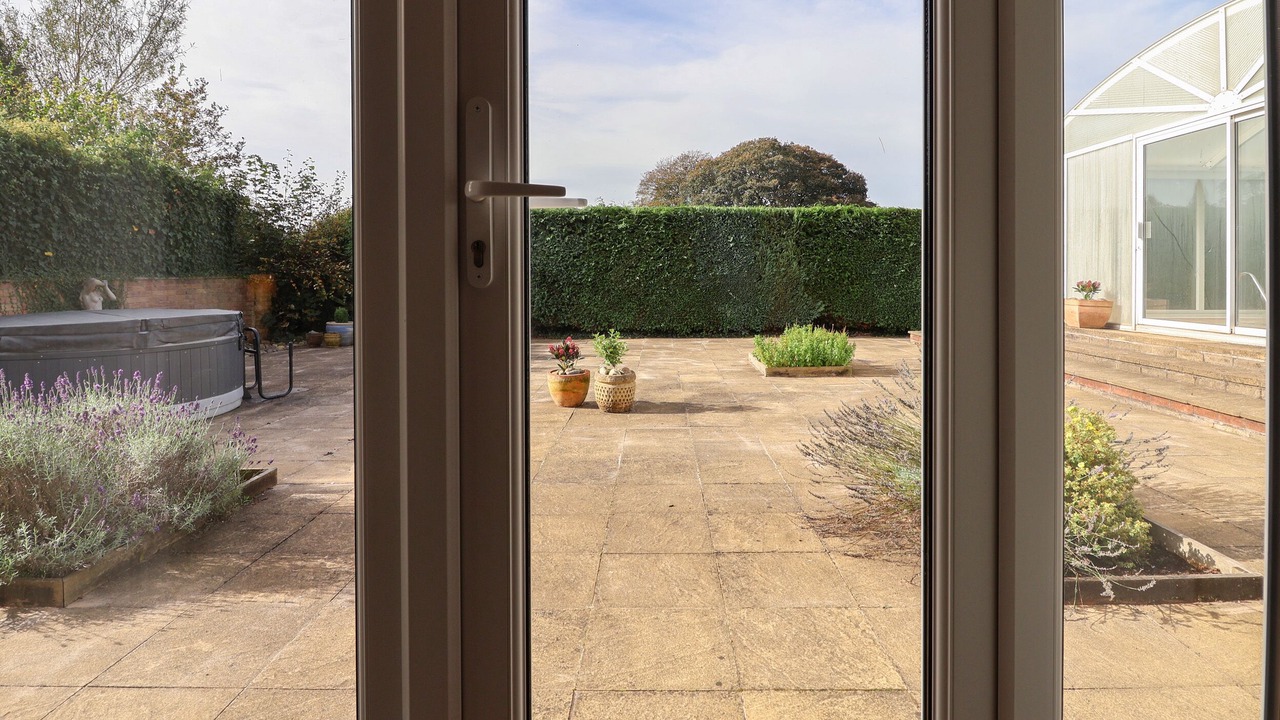 Photo of Outdoor in Cuddington