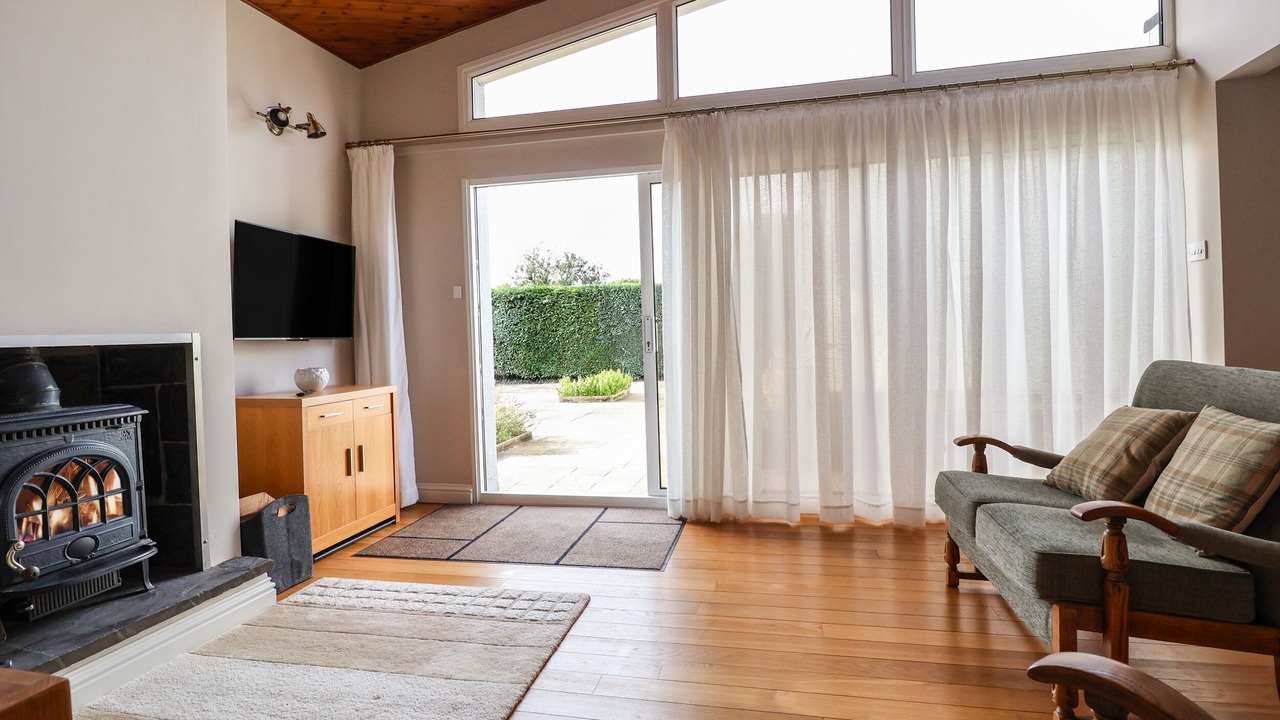 Photo of Livingroom in Cuddington