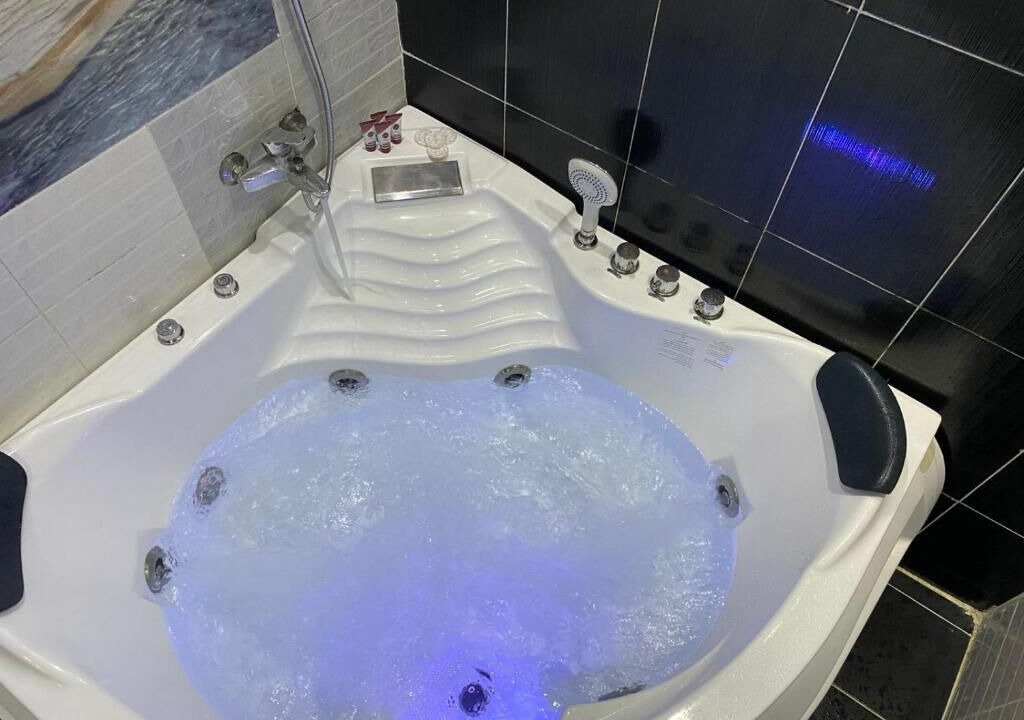 Photo of Bathroom in Turaif