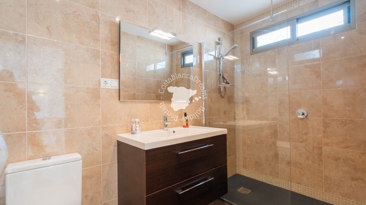 Photo of Bathroom in Empedrola
