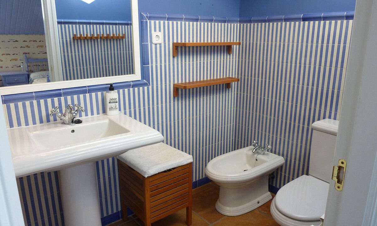 Photo of Bathroom in Sevilla la Nueva