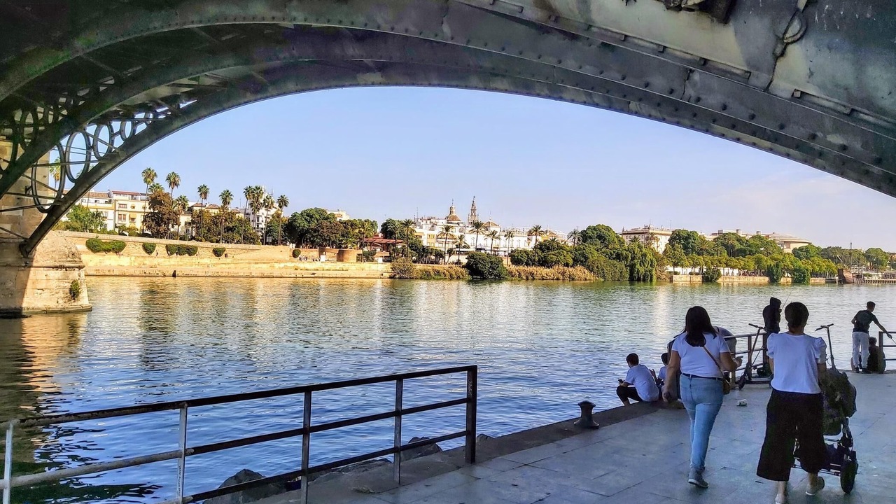 Photo of Others in Triana