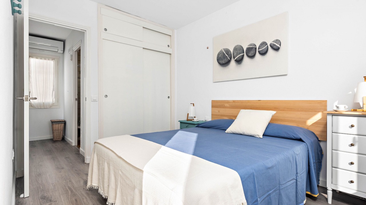 Photo of Bedroom in Cala en Blanes