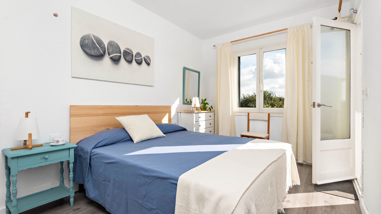 Photo of Bedroom in Cala en Blanes