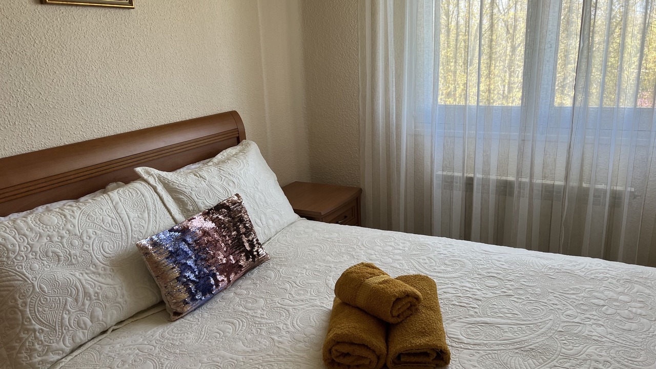 Photo of Bedroom in Logrono Historic Centre