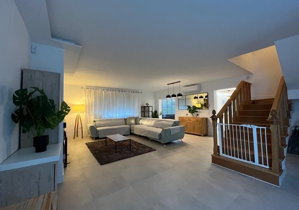 Photo of Livingroom in Grinon