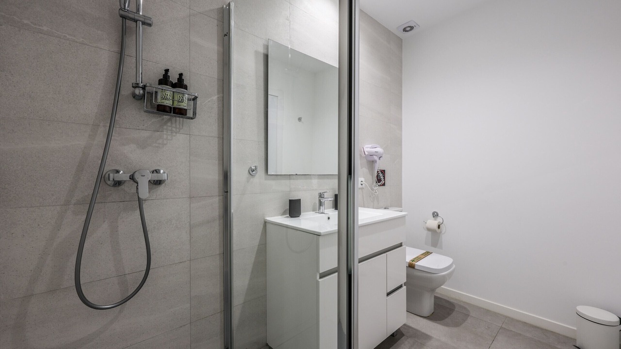 Photo of Bathroom in El Cabanyal