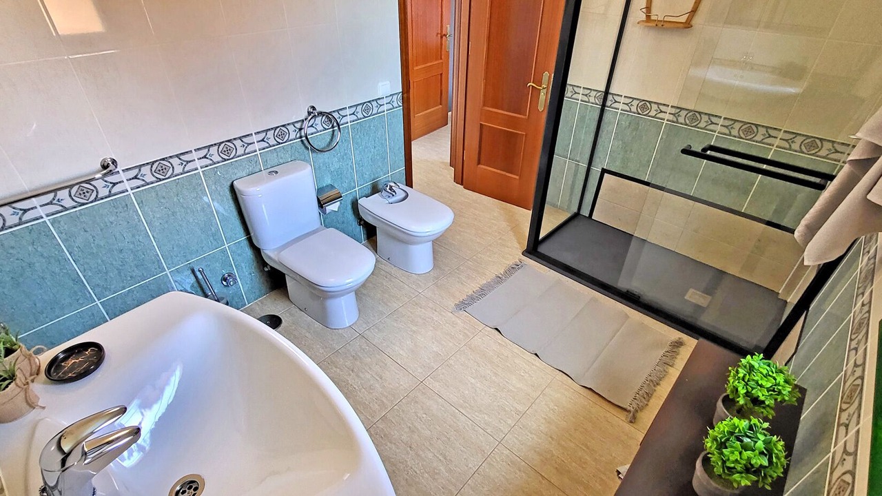 Photo of Bathroom in Tarajalejo