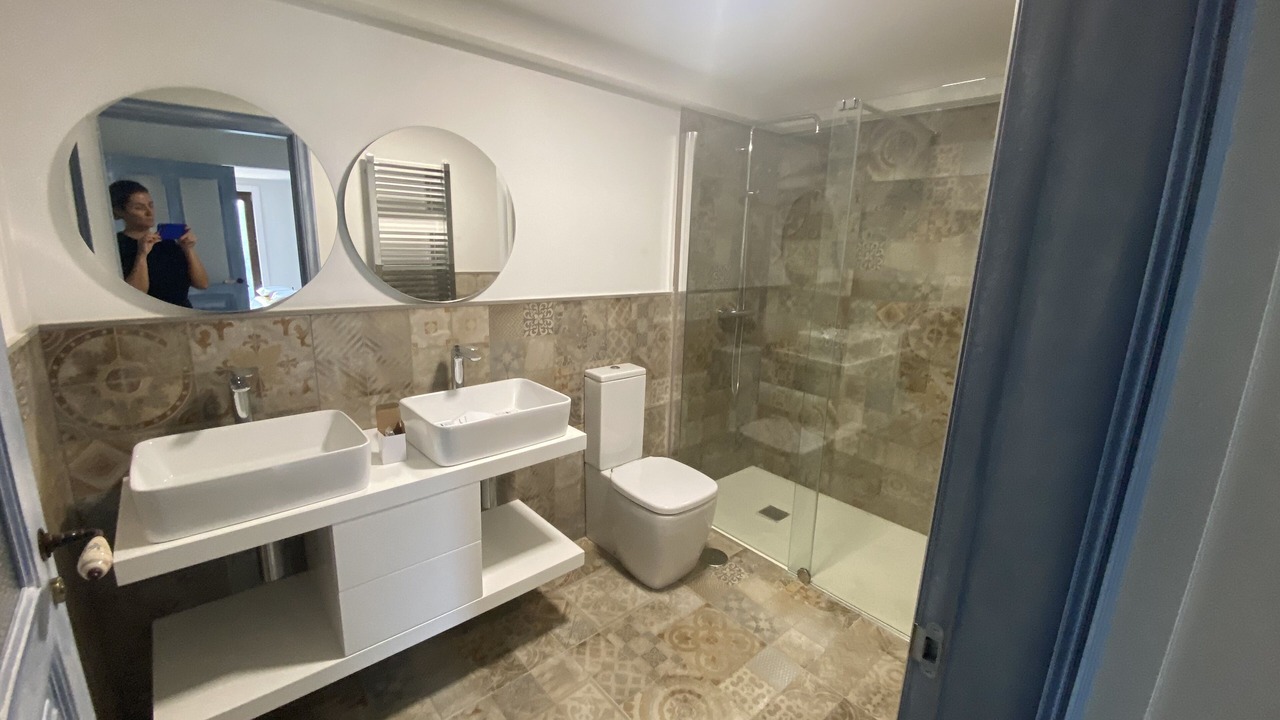 Photo of Bathroom in Coiron