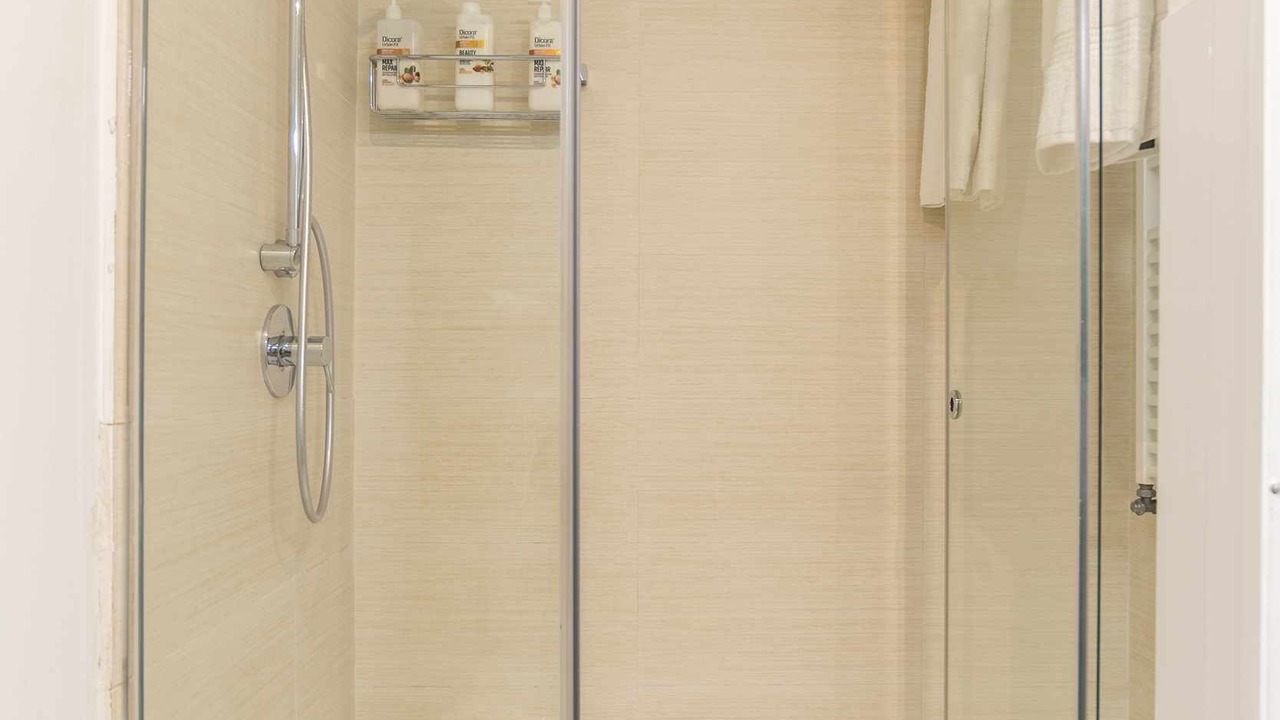 Photo of Bathroom in Malasana