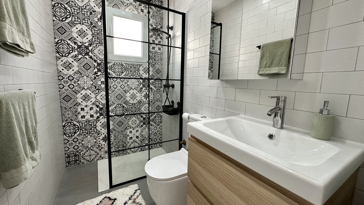 Photo of Bathroom in Oasis del Capistrano