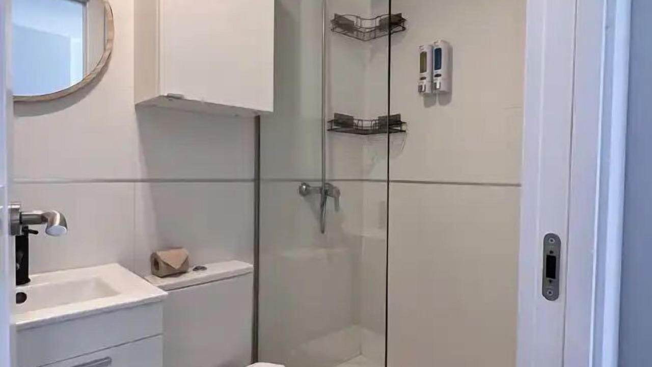 Photo of Bathroom in Cuatro Caminos
