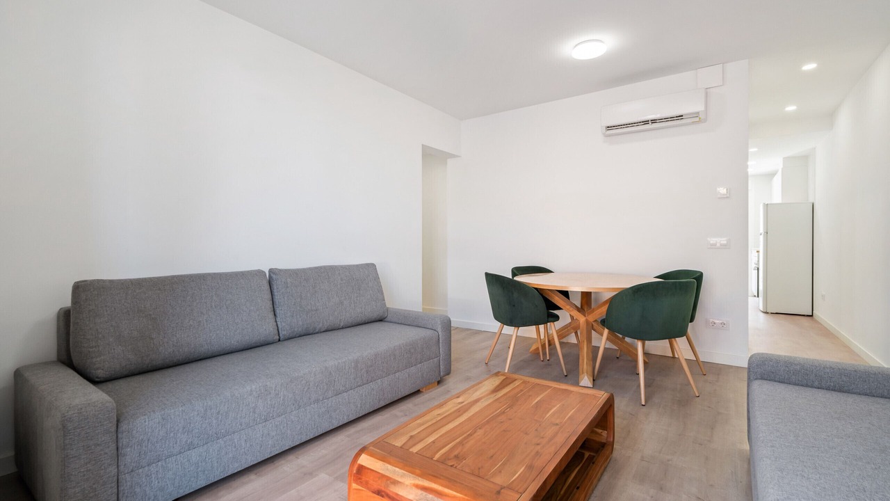 Photo of Livingroom in San Diego