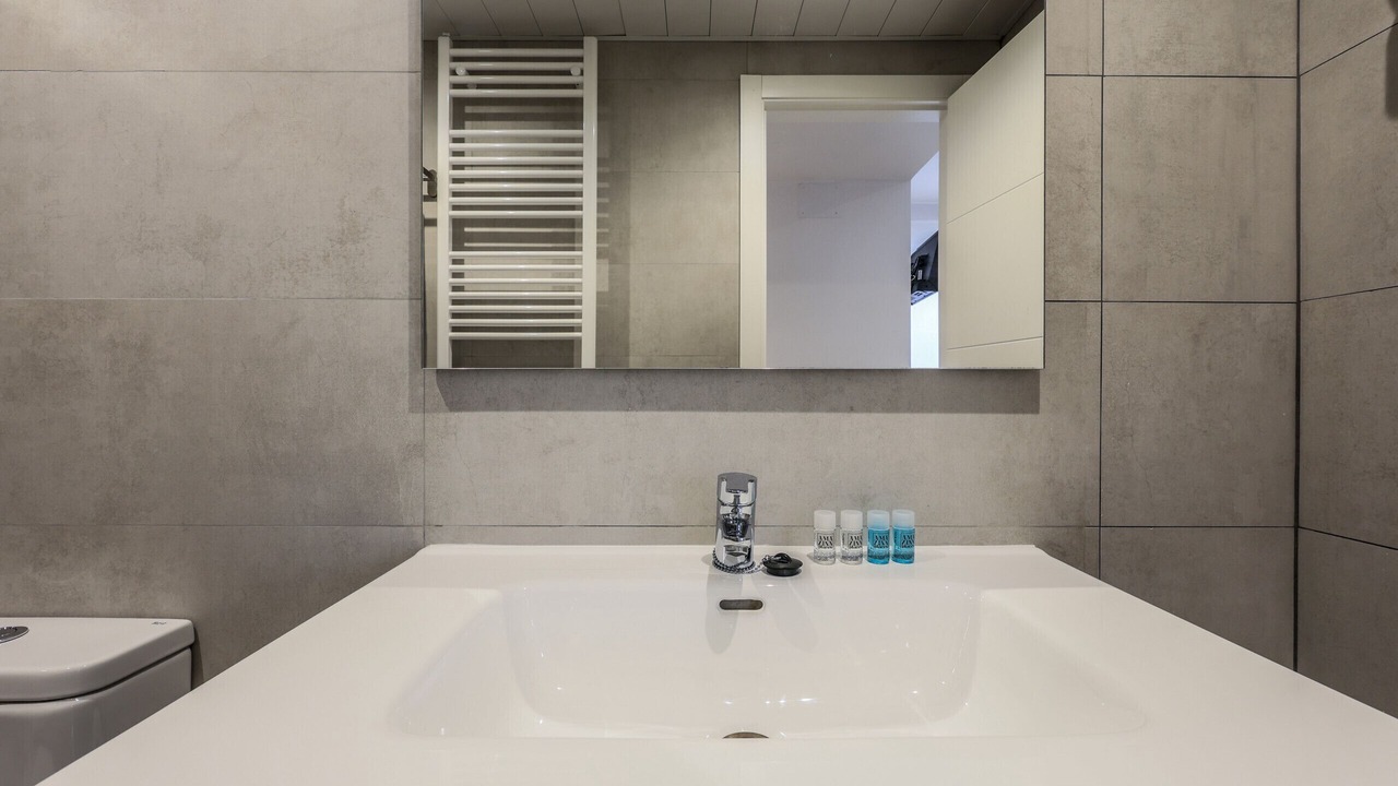 Photo of Bathroom in Gaztambide