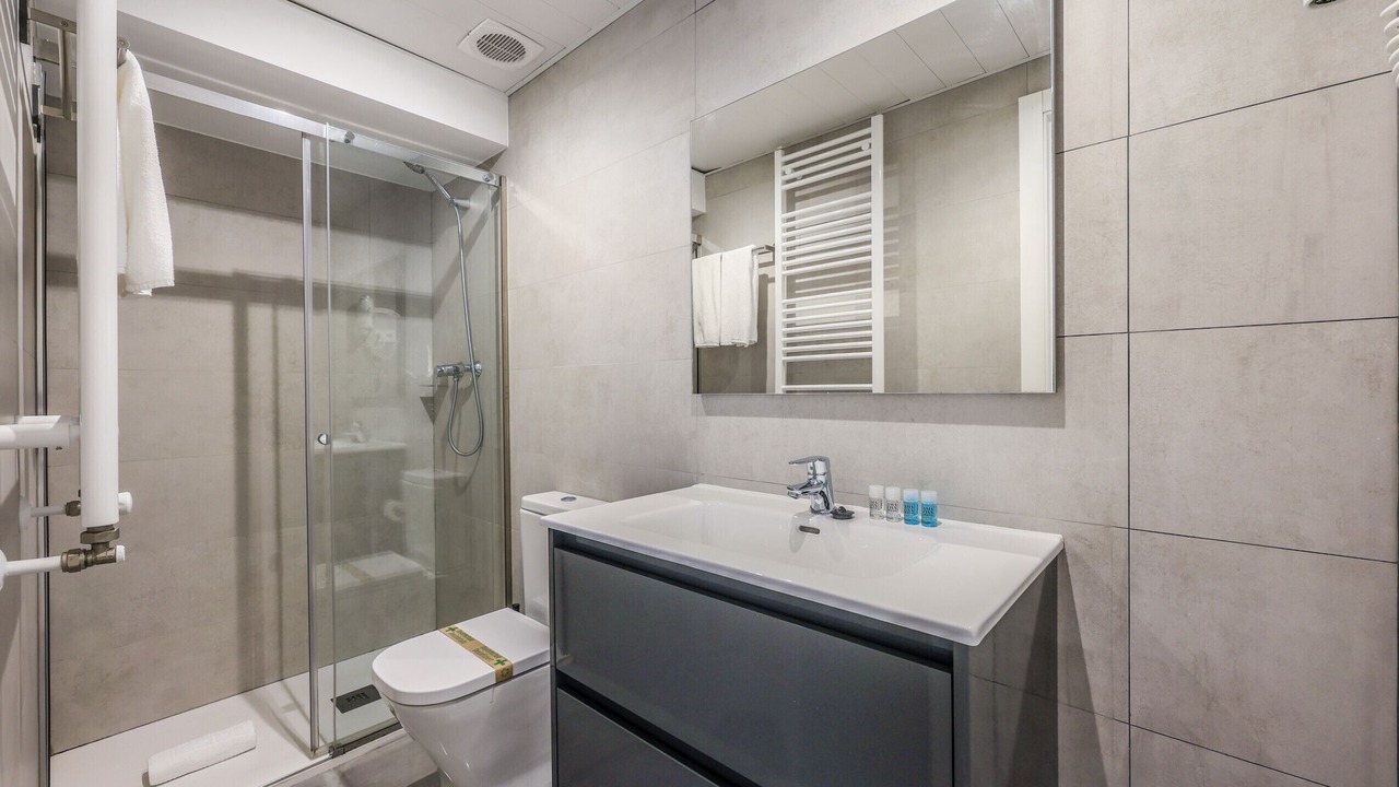 Photo of Bathroom in Gaztambide