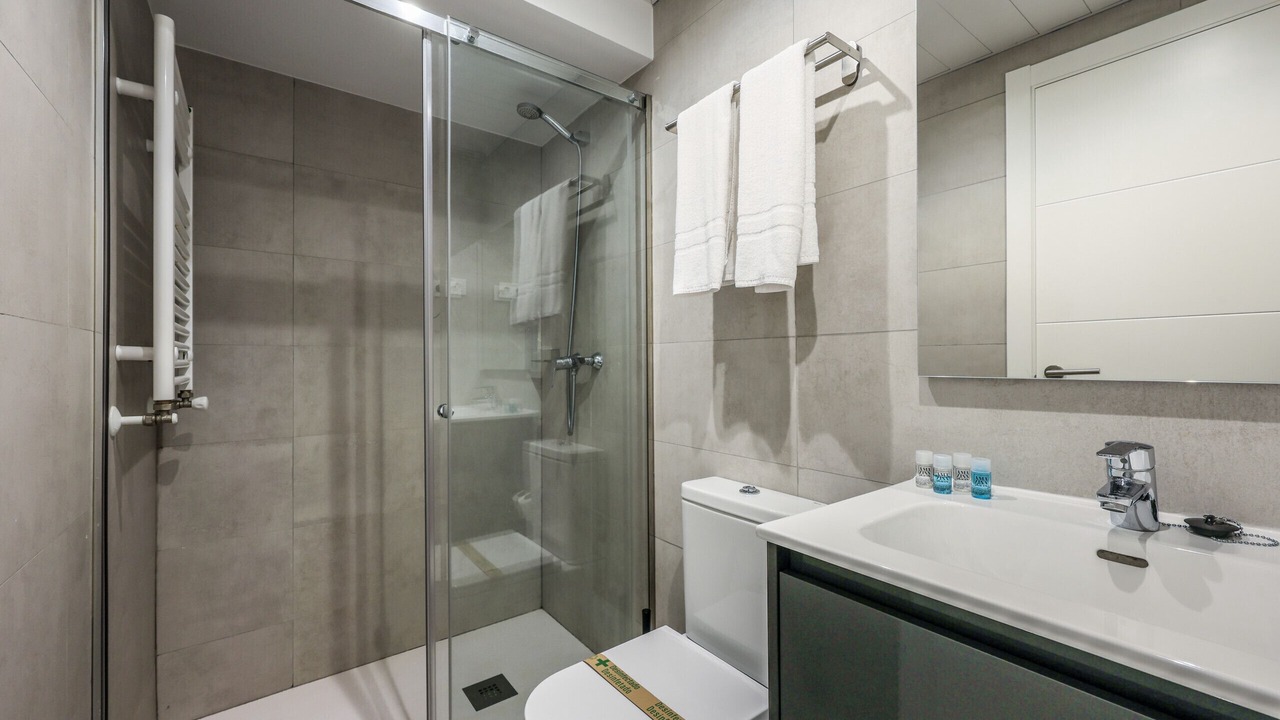 Photo of Bathroom in Gaztambide