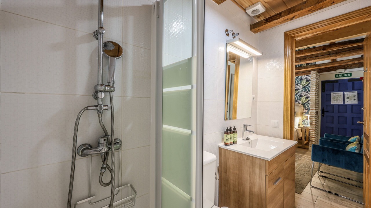 Photo of Bathroom in Malasana