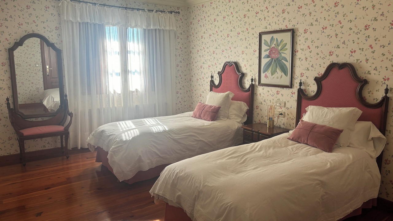 Photo of Bedroom in Marin